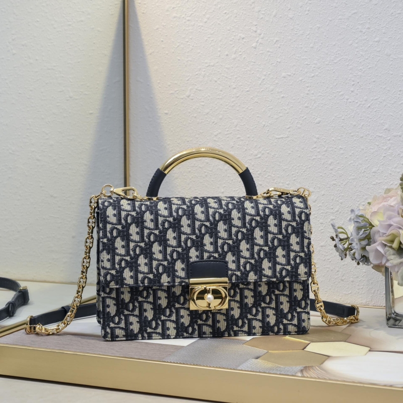 D*or top handle bags